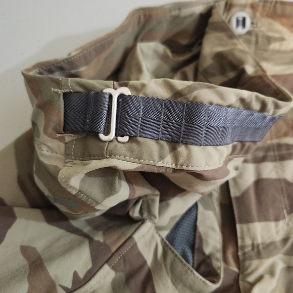 Patagonia Camouflage Shorts Mens, sz 40 - Picture 9 of 11